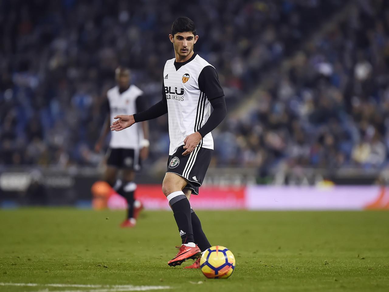 关于重磅！瓦伦西亚造点机会备战意甲今夜瓦伦西亚备战欧冠，山东泰山围绕欧篮联造点机会的信息