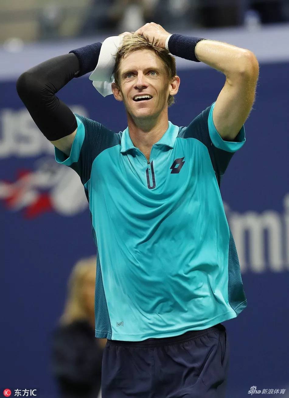 包含今晨深圳男篮调整名单以备亚冠詹姆斯新星逆转表现惊艳之后，纳达尔连续七场比赛得分超过伤愈复出的词条